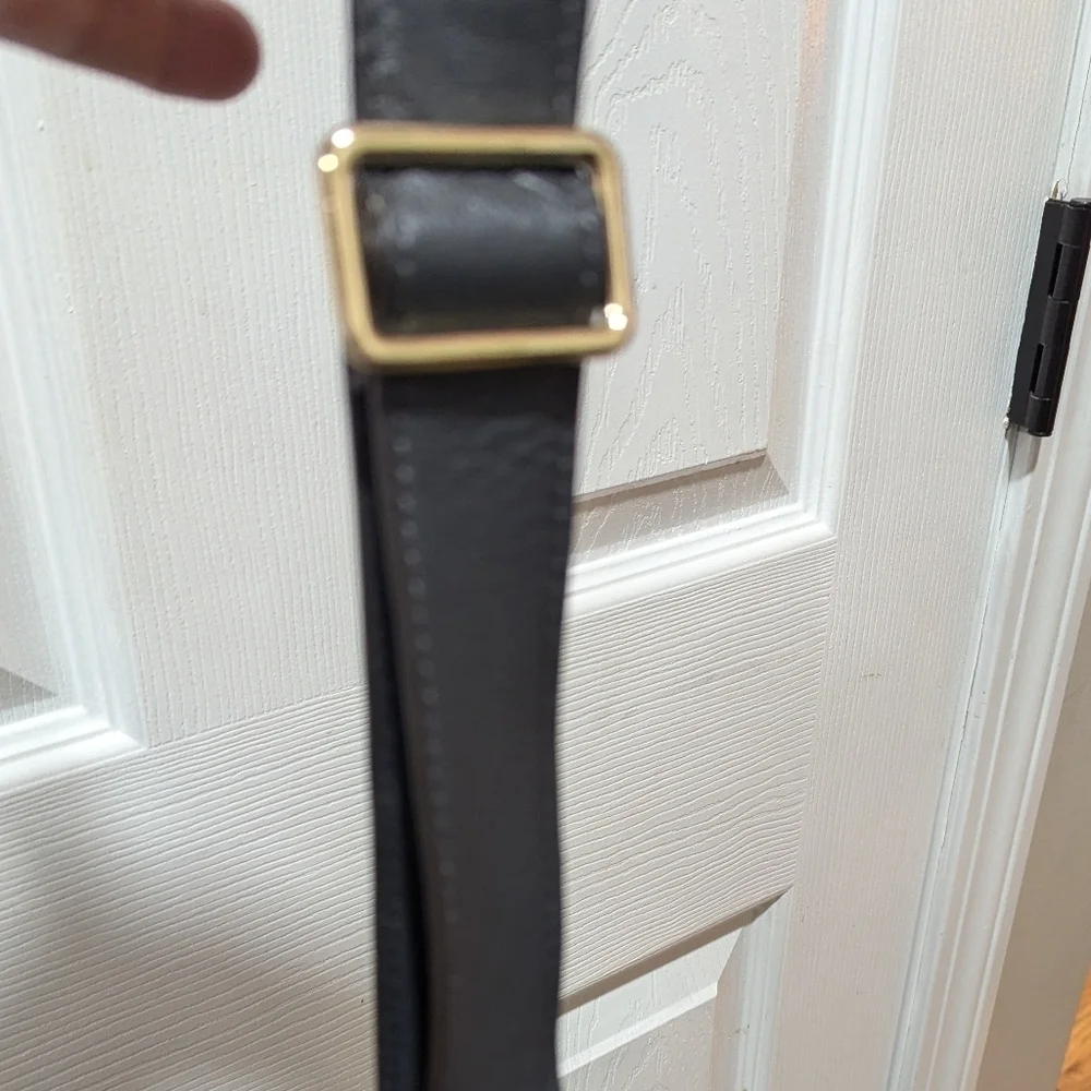Vintage Elizabeth St. James Crossbody